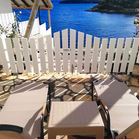 Appartement Sea Rose à Kassiopi Extérieur photo